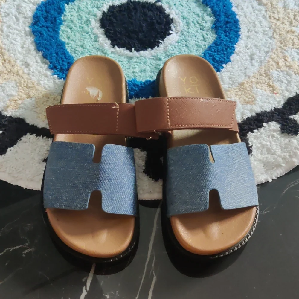 Kids Slide Sandals - Pink, White, Blue - Picture 3 of 4